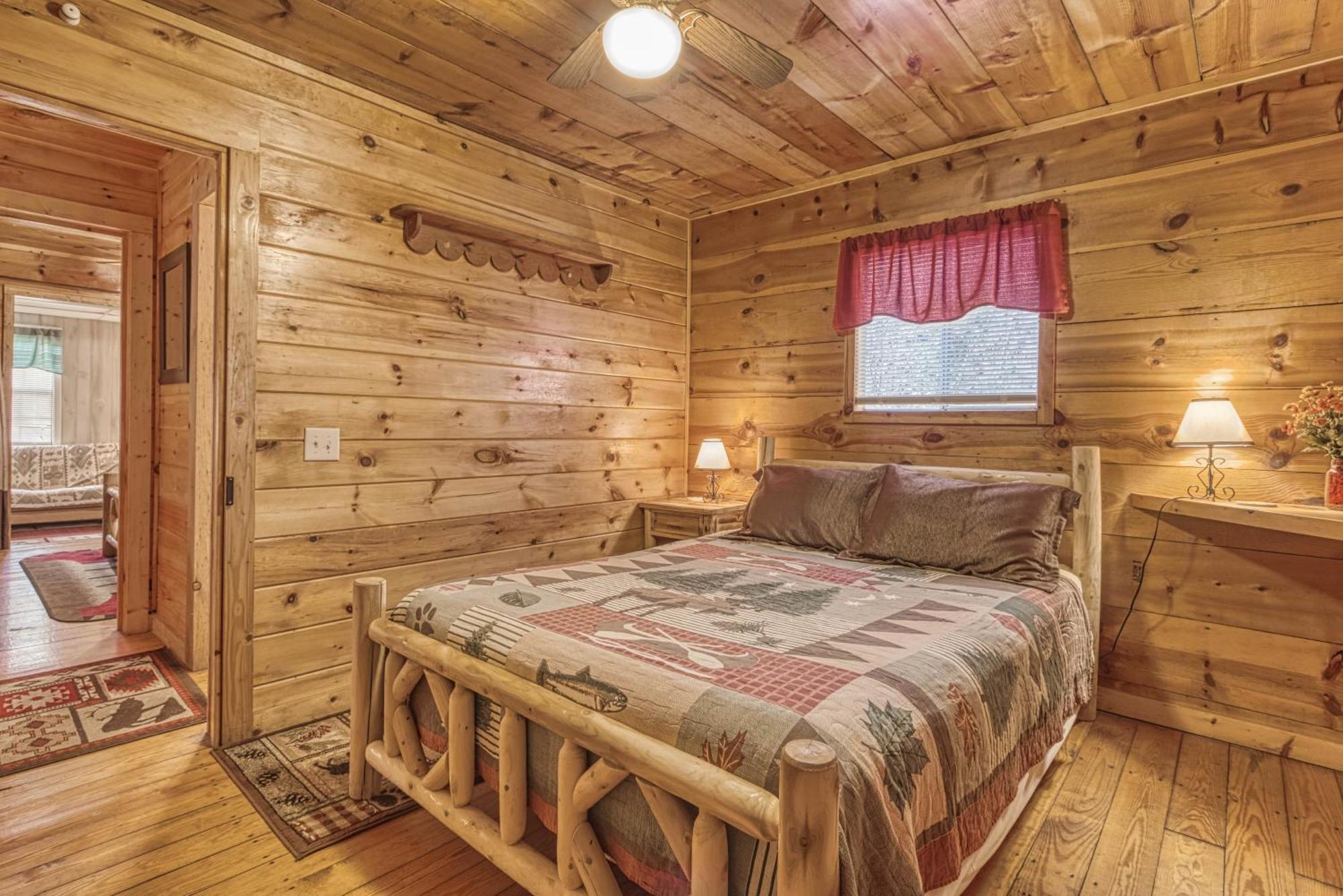 Bear Den, Hot Tub, 1089 Of Free Attraction Tickets For Each Paid Day, Dollywood And More! 세비어빌 객실 사진