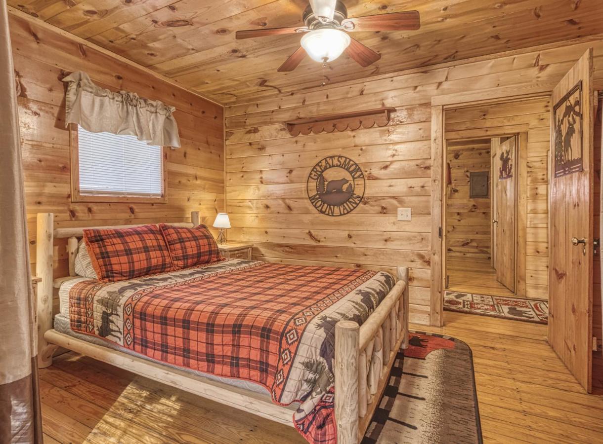 Bear Den, Hot Tub, 1089 Of Free Attraction Tickets For Each Paid Day, Dollywood And More! 세비어빌 외부 사진
